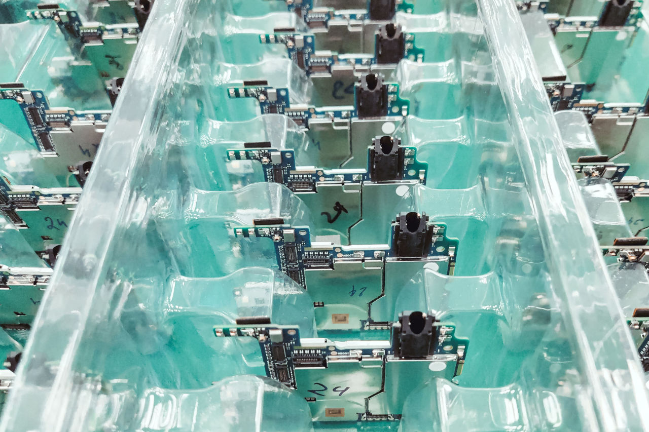 B2B Electronics